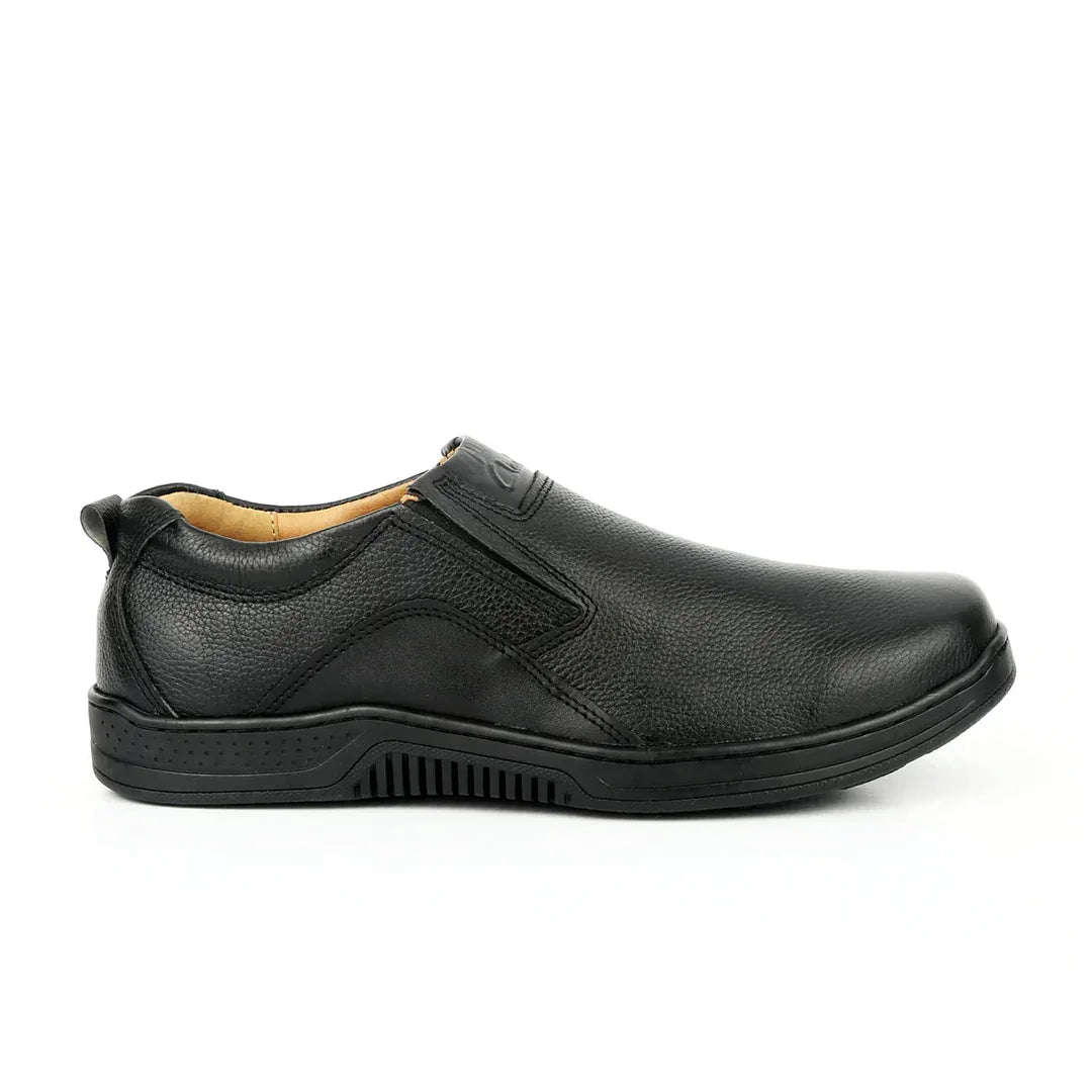 Clark's CL-1375 Men's Outdoor Boots - Durable Comfort for Adventure (ShoeInn.co)