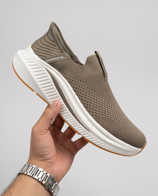 Skechers Hands-Free Slip-Ins 816 – Lightweight Walking & Daily Wear Shoes