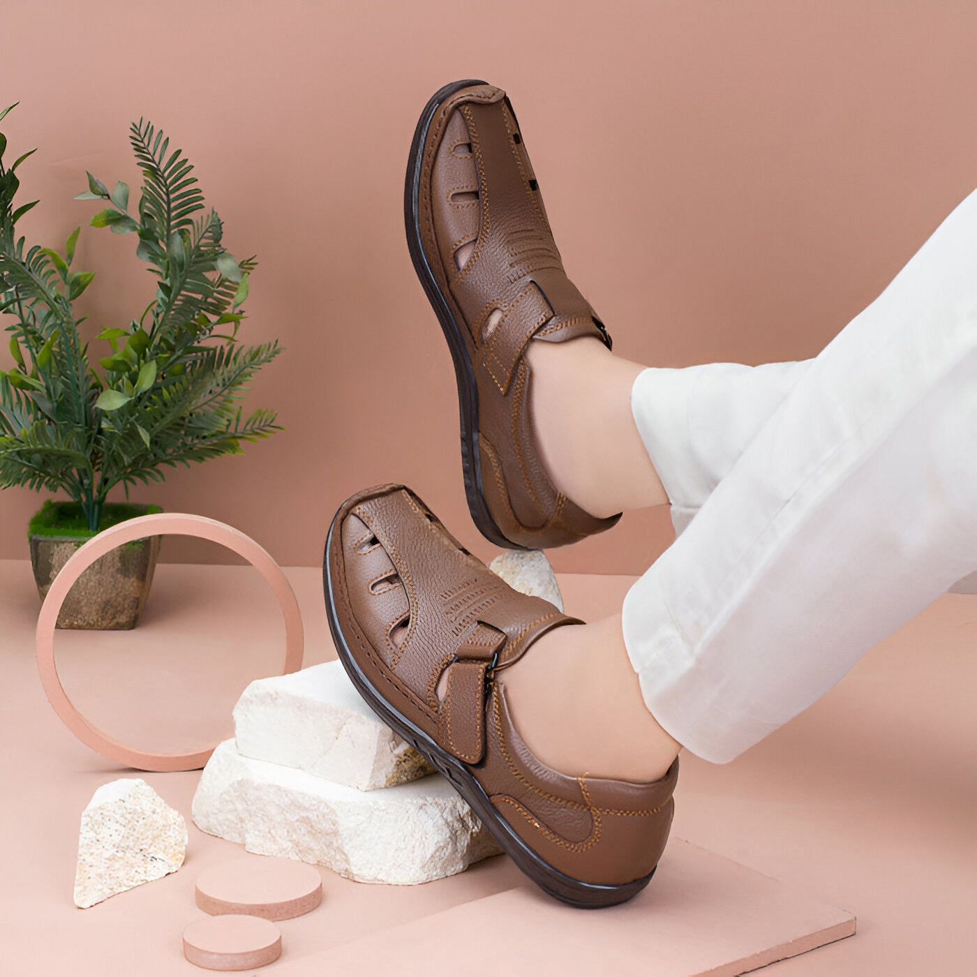 Clark's 2022 Leather Casual Shoes for Men in Pakistan - Comfortable and Stylish" Alt text: "Clark's 2022 men's leather casual shoes, perfect for everyday wear, offering comfort and style. Available now at ShoeInn in Pakistan.