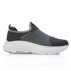 Skechers Slip-Ins Max Cushion sneaker – stylish, comfortable slip-on footwear with breathable mesh and cushioned sole