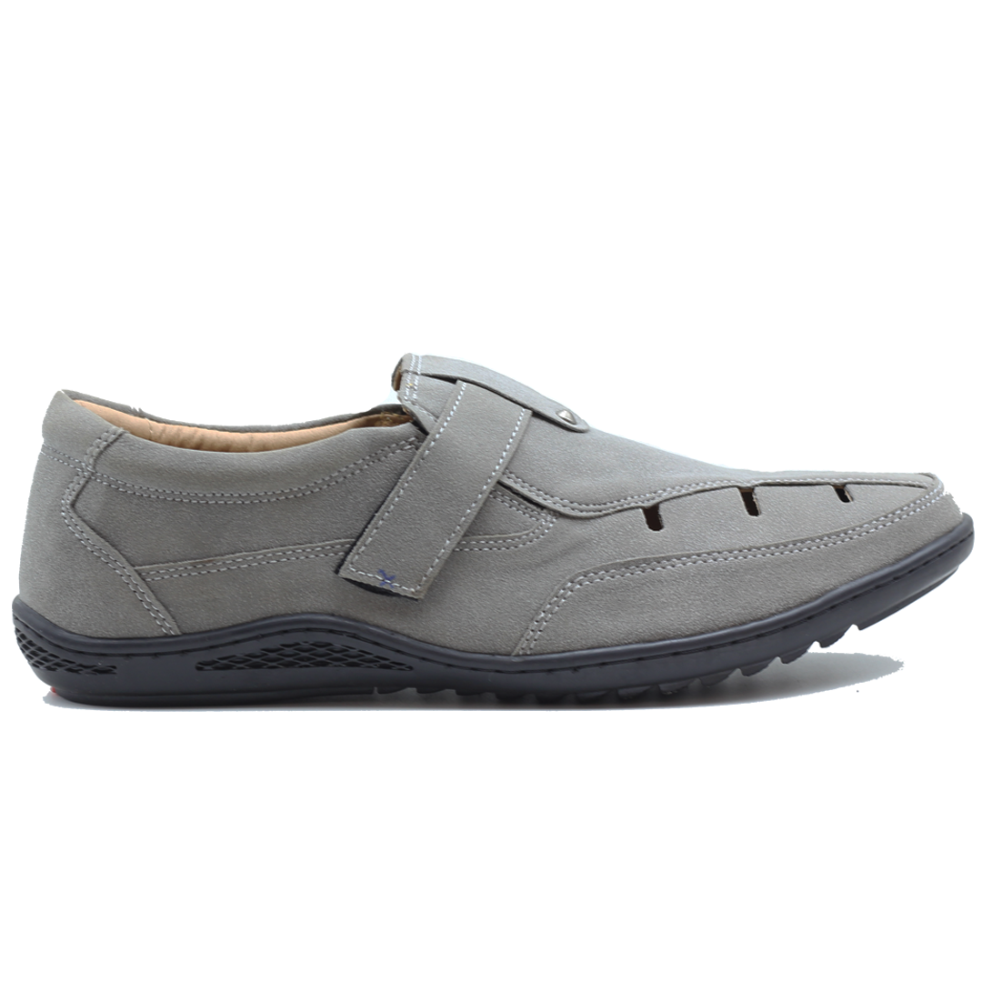 Clarks CL-06 men's shoes at Shoeinn, stylish and comfortable leather footwear for casual and semi-formal occasions in Pakistan