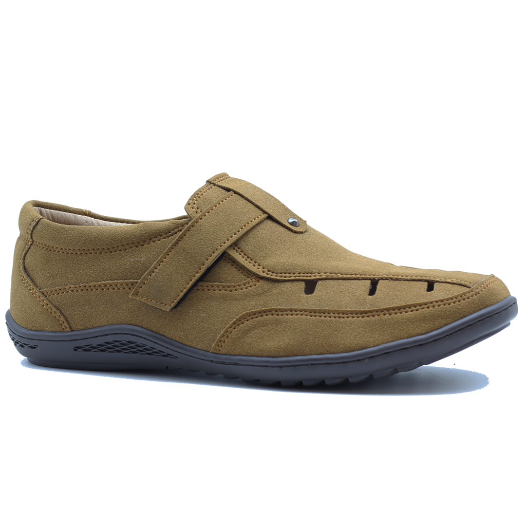 Clarks CL-06 men's shoes at Shoeinn, stylish and comfortable leather footwear for casual and semi-formal occasions in Pakistan