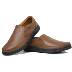 Clarks Shoes in Pakistan Shoeinn Offer the Best Price For Clarks Shoes In Karachi. The Best Collection For Clarks Shoes For Mens.With the Best Clarks Shoes Price In Pakistan