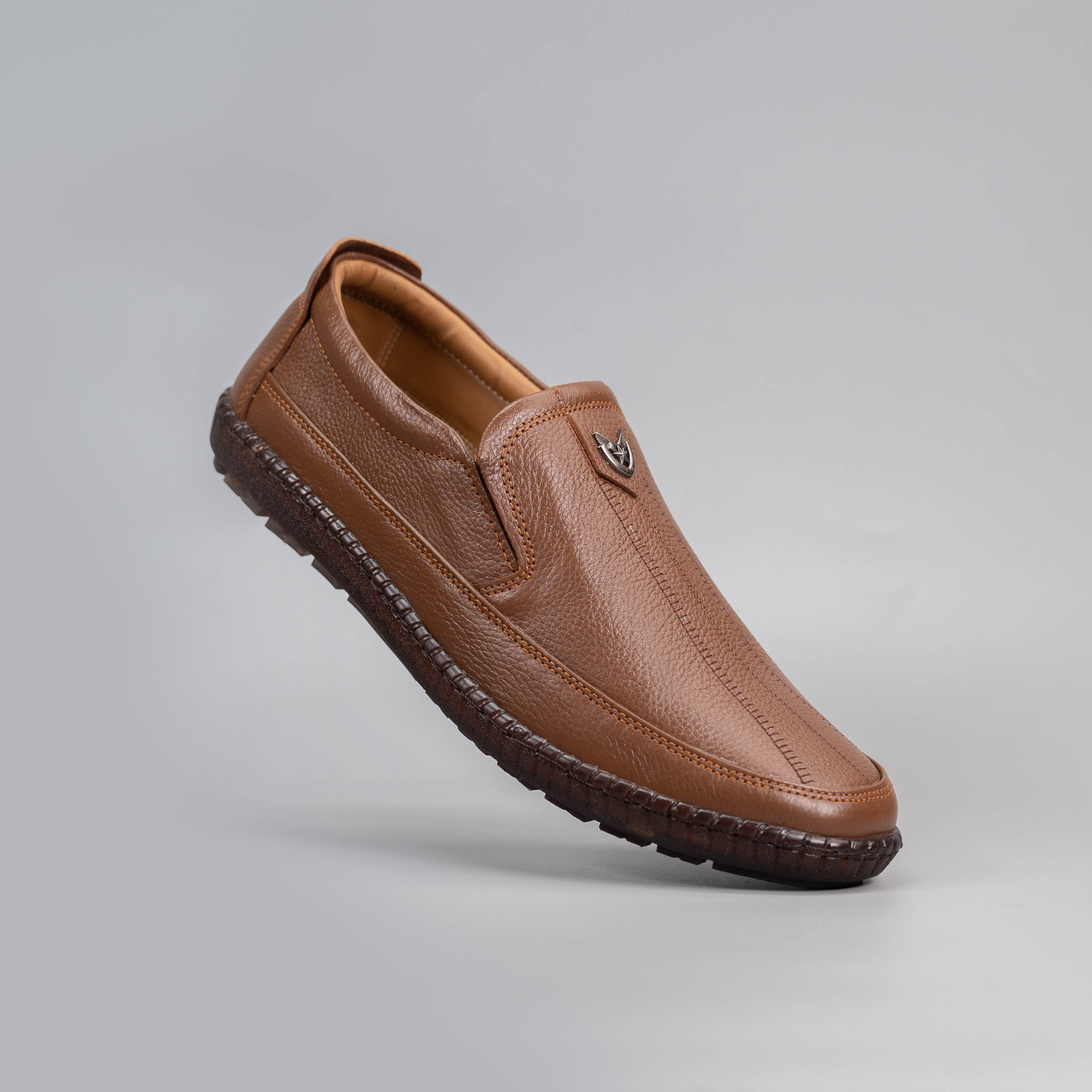 Clarks soft sole shoes best sale