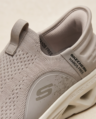 Skechers SLIP-IN 8621 | Lightweight Memory Foam Slip-On
