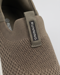 Skechers Hands-Free Slip-Ins 816 – Lightweight Walking & Daily Wear Shoes