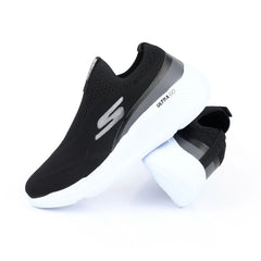 Durable GOwalk 5™ Skechers ULTRA GO 8126 - Breathable Materials, Long-lasting Comfort