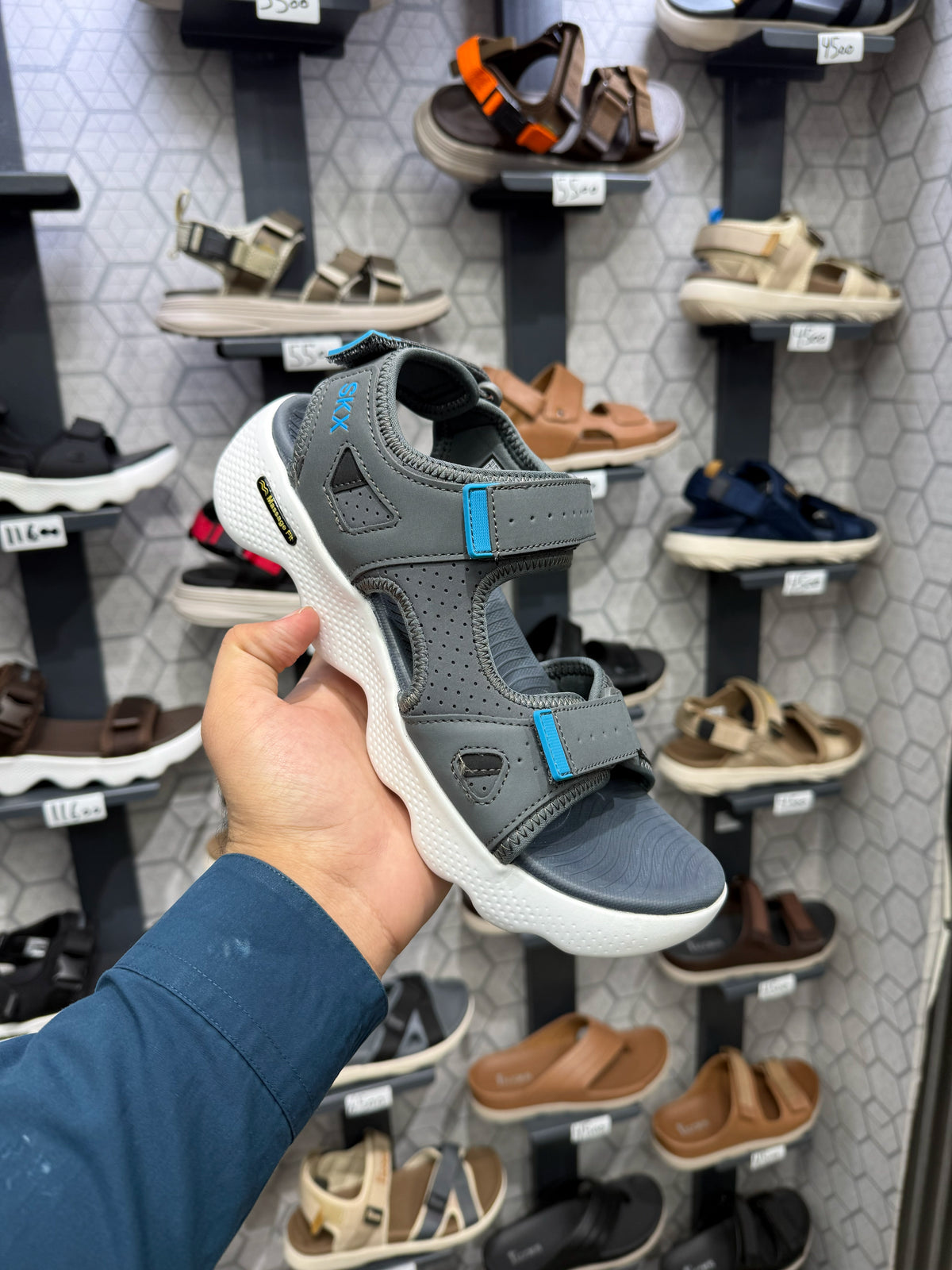 SKECHERS Relaxed Fit: 229983